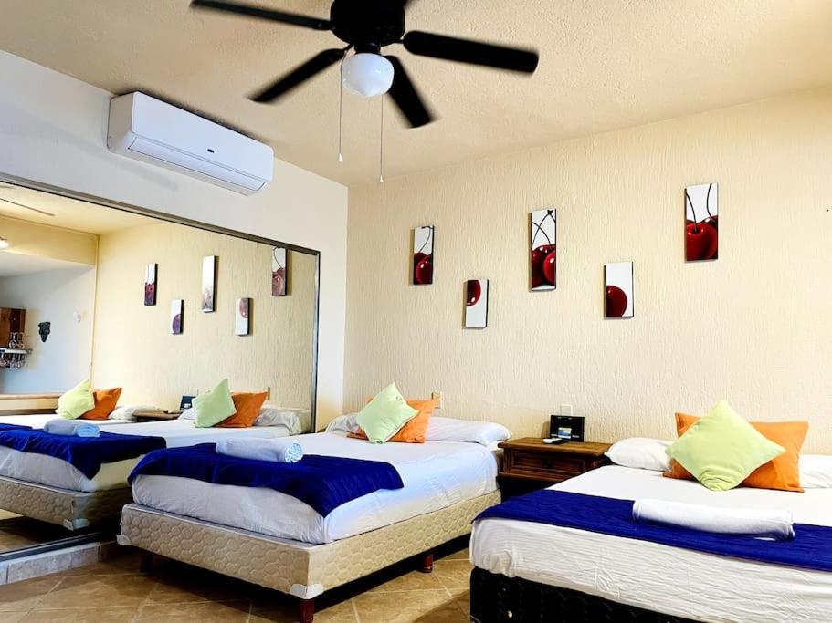 Punta Me Apartment Beach Front In The Hotel & Waterpark Cancún Exteriör bild