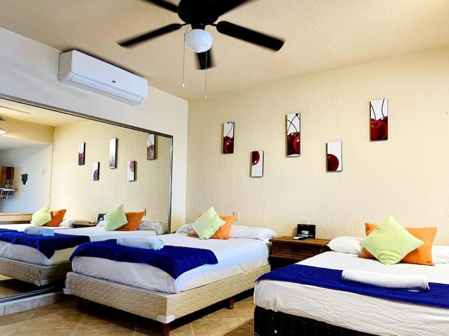 Punta Me Apartment Beach Front In The Hotel & Waterpark Cancún Exteriör bild